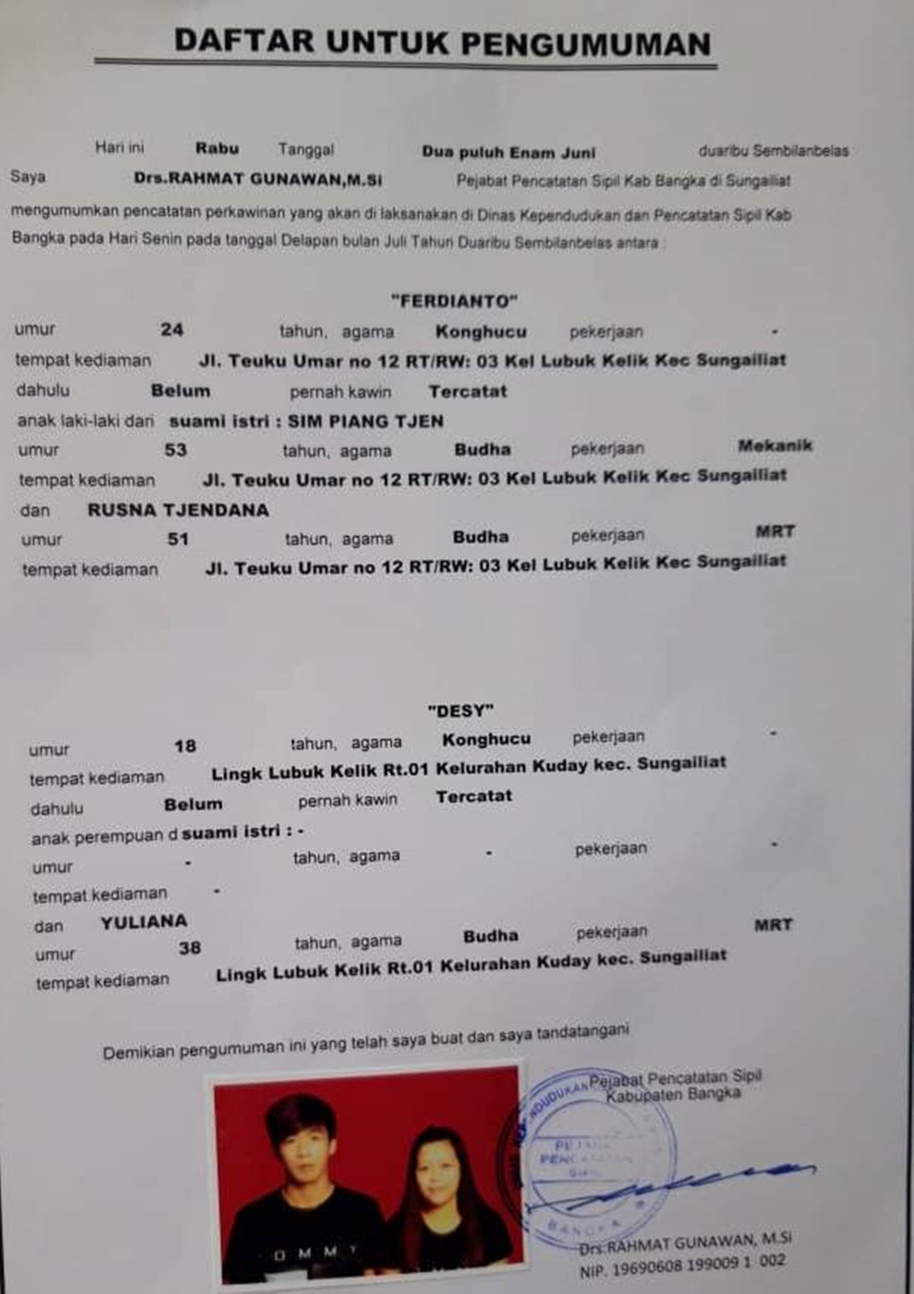 FERDIANTO DENGAN DESY FERDIANTO DENGAN DESY