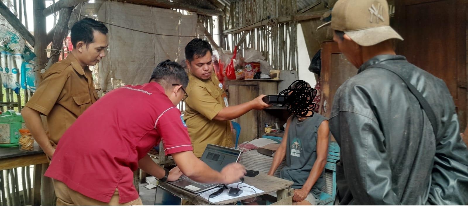 Perekaman KTP ELektronik Disabilitas/ODGJ/Lansia Di desa  Air Duren Kecamatan Pemali